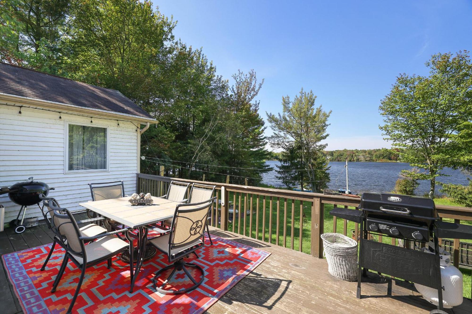 Zen Den - Pocono Lakefront With Hot Tub ! Pocono Summit エクステリア 写真